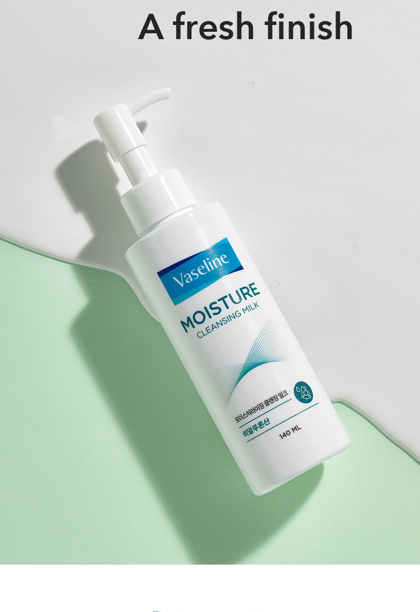 Vaseline Moisturizing Cleansing Milk detail 4