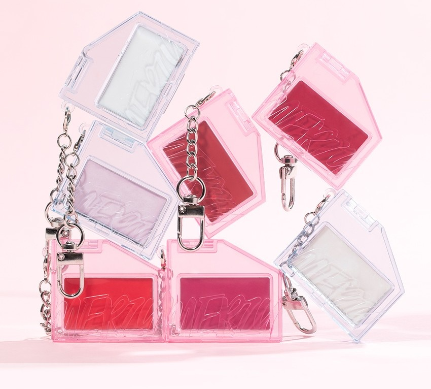 MERZY Let's Wearing Lip & Cheek Keyring detail 02