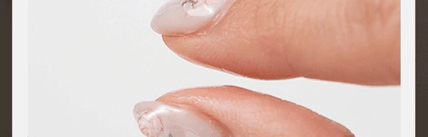 BONCEPT Moist Lip Gloss detail 05