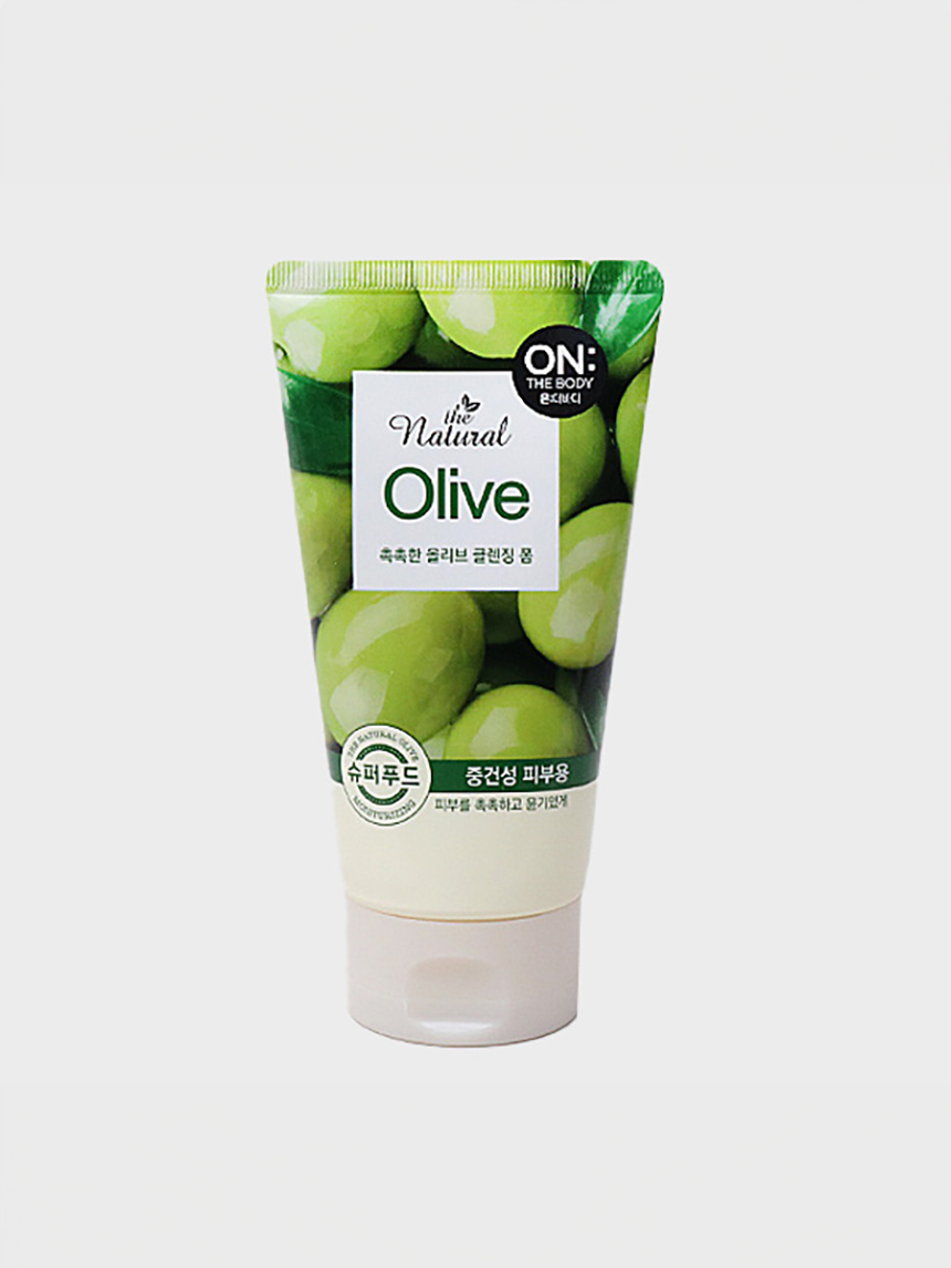 ON: THE BODY The Natural Moist Olive Cleansing Foam 120g
